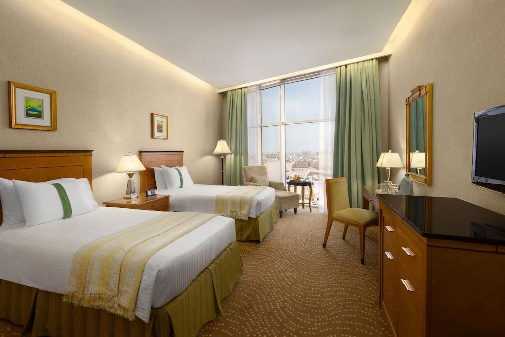 Eastyard Khobar Hotel - Formerly Ramada By Wyndham Khobar Exterior photo
