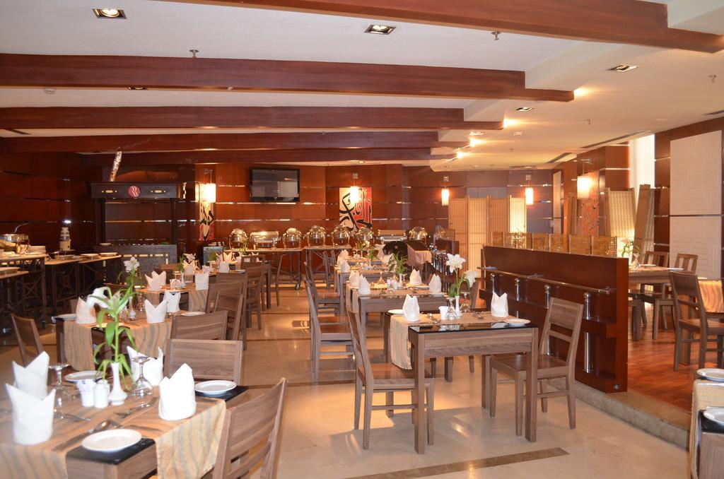 Eastyard Khobar Hotel - Formerly Ramada By Wyndham Khobar Exterior photo
