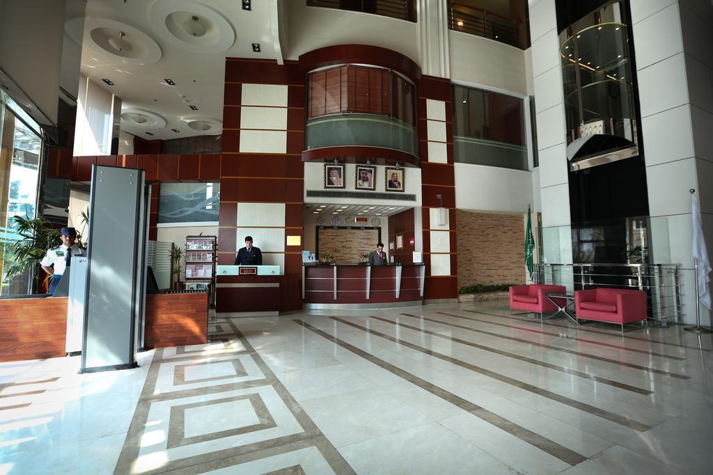 Eastyard Khobar Hotel - Formerly Ramada By Wyndham Khobar Exterior photo