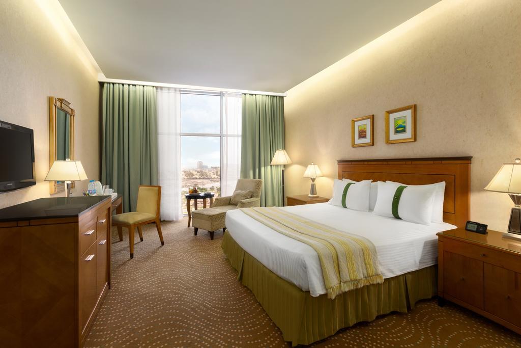 Eastyard Khobar Hotel - Formerly Ramada By Wyndham Khobar Exterior photo