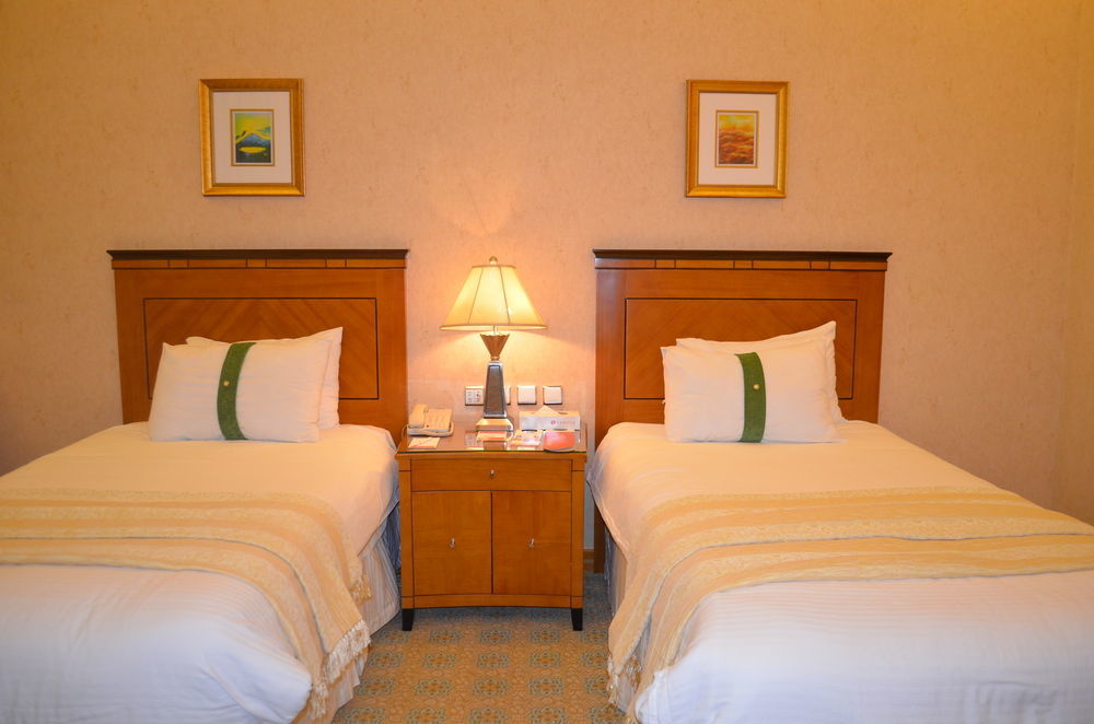 Eastyard Khobar Hotel - Formerly Ramada By Wyndham Khobar Exterior photo