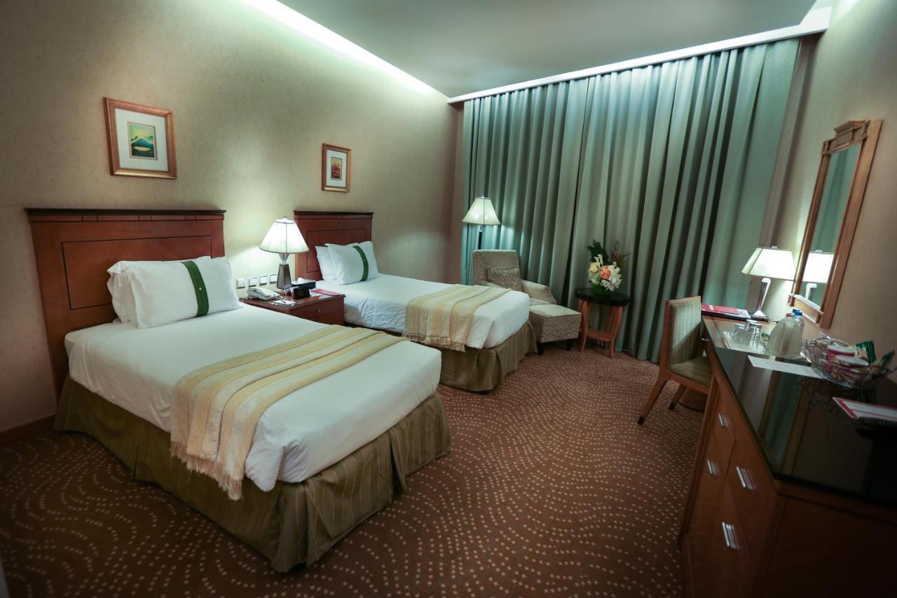 Eastyard Khobar Hotel - Formerly Ramada By Wyndham Khobar Exterior photo